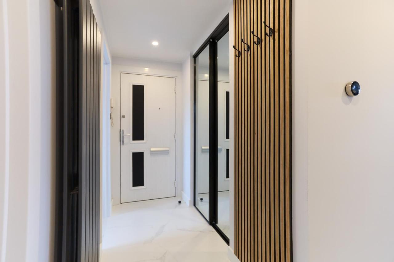 Luxurious City Centre Apartment Perth Exterior foto